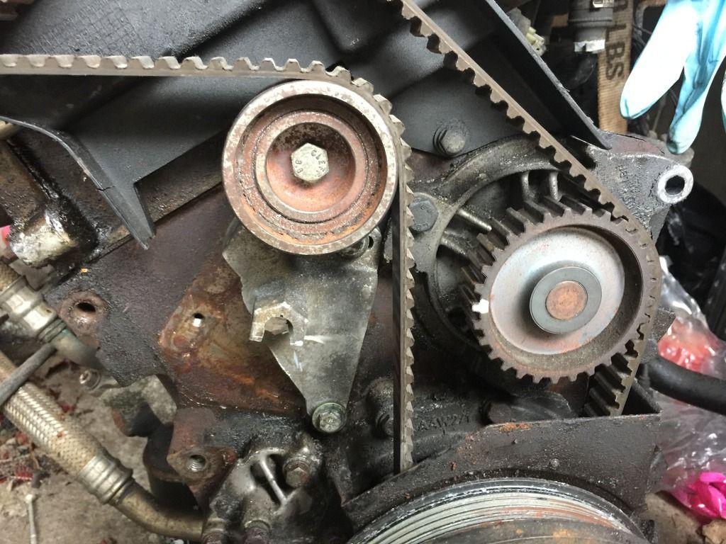 And so the time has come, the full rebuild of my Caravelle. VW T4